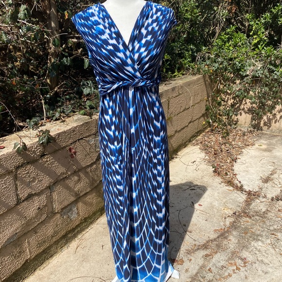 Chico's Size 0 Sleeveless Maxi Dress Empire Twist - Picture 2 of 9